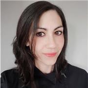 Soy una persona abierta, muy comunicativa con experiencia en formación. Me encanta ayudar.